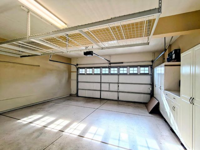 2364 Kinsella Way, Roseville, CA 95747