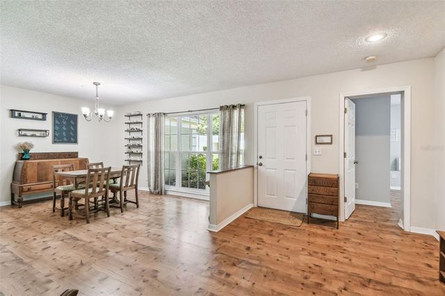 9710 CYPRESS POND AVENUE, Tampa, FL 33647