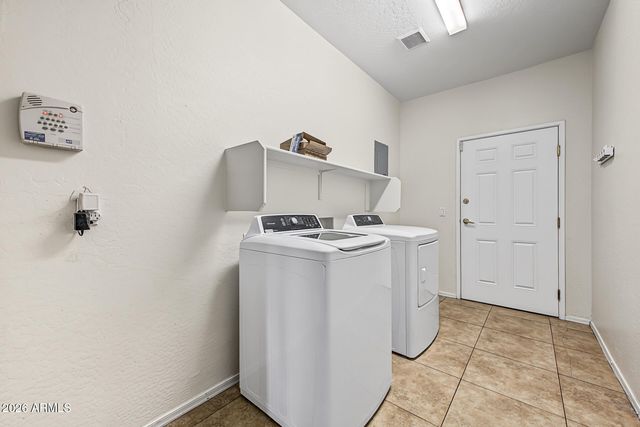 955 E KNOX Road 109, Chandler, AZ 85225