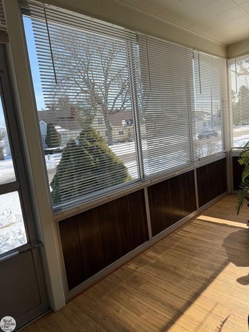 138 S 3rd Street, Marine City, MI 48039