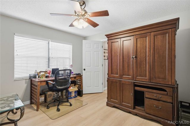 928 Pritchard Island Road, Inverness, FL 34450