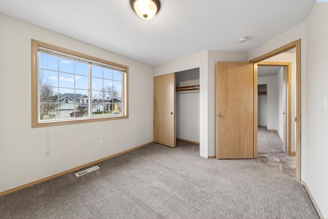 2628 Scottsdale Pl, Richland, WA 99354