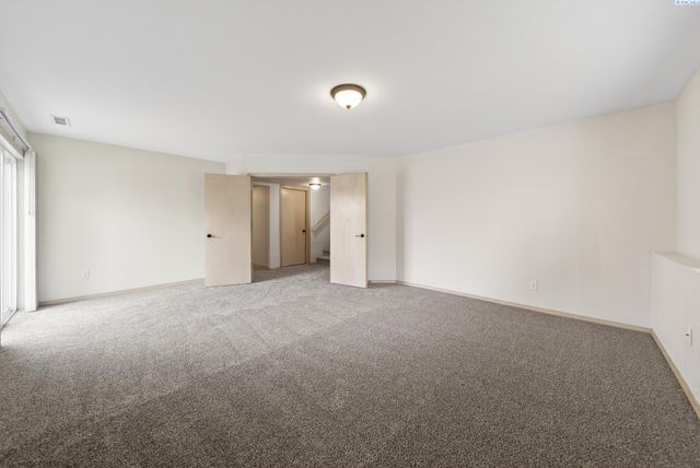 2628 Scottsdale Pl, Richland, WA 99354