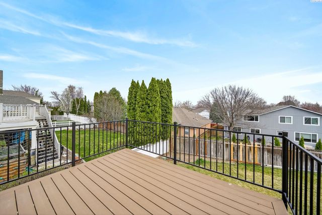 2628 Scottsdale Pl, Richland, WA 99354