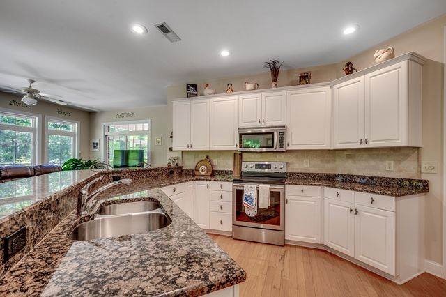 4363 Parkland Dr., Myrtle Beach, SC 29579