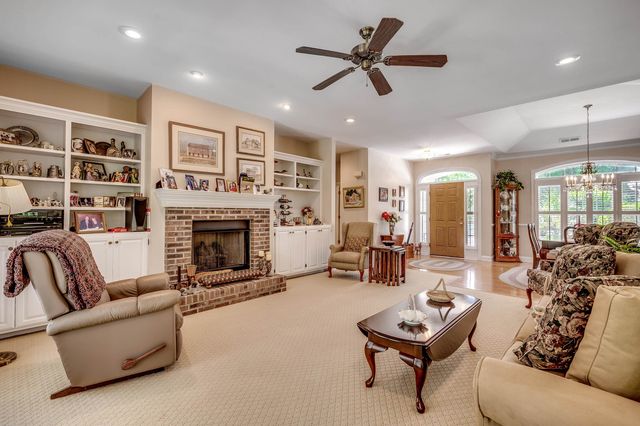 4363 Parkland Dr., Myrtle Beach, SC 29579