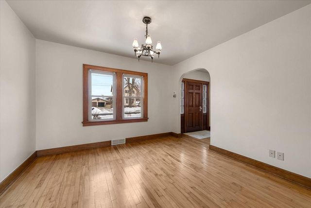 125 Cherry STREET, Campbellsport, WI 53010