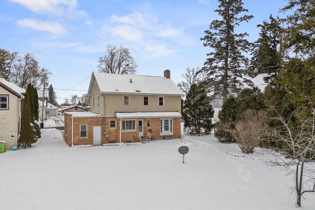 125 Cherry STREET, Campbellsport, WI 53010