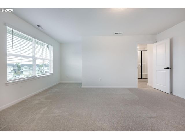 912 ROSEBUD Ct, Forest Grove, OR 97116