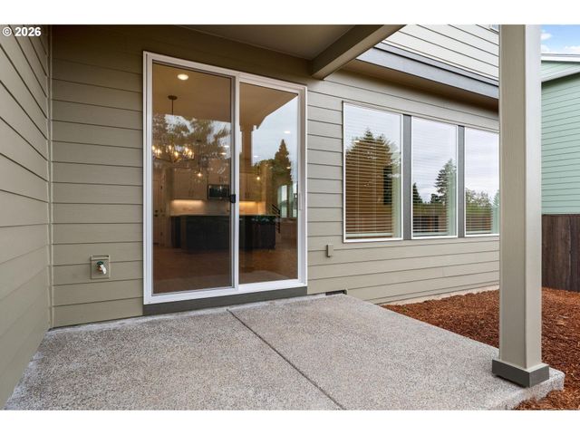 912 ROSEBUD Ct, Forest Grove, OR 97116