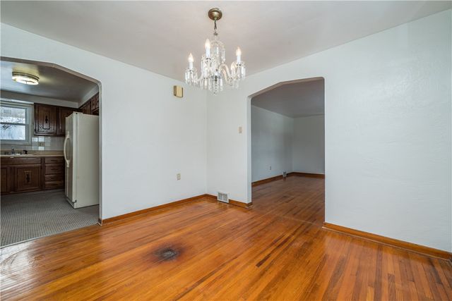 3340 Recker Dr, Baldwin Boro, PA 15227