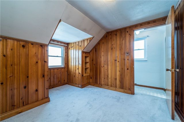 3340 Recker Dr, Baldwin Boro, PA 15227