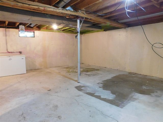 28 Avery Drive, Coldwater, MI 49036