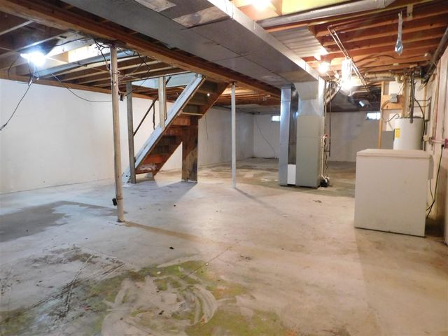 28 Avery Drive, Coldwater, MI 49036