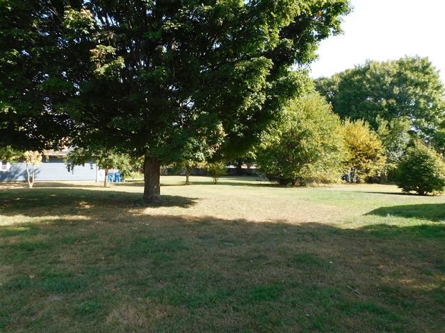 28 Avery Drive, Coldwater, MI 49036