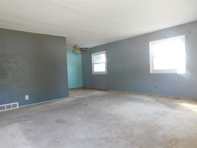 28 Avery Drive, Coldwater, MI 49036