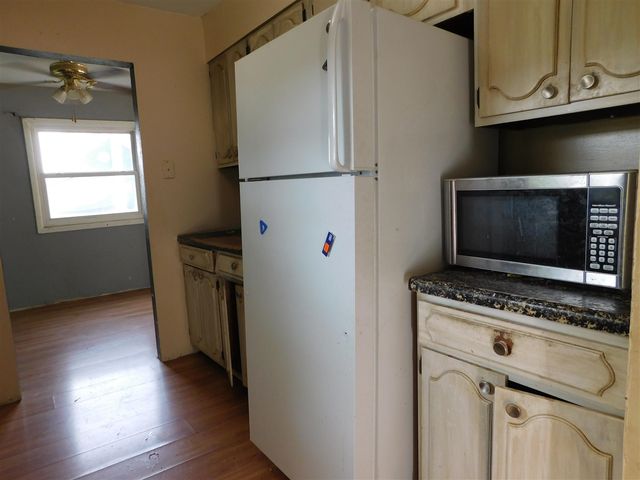 28 Avery Drive, Coldwater, MI 49036