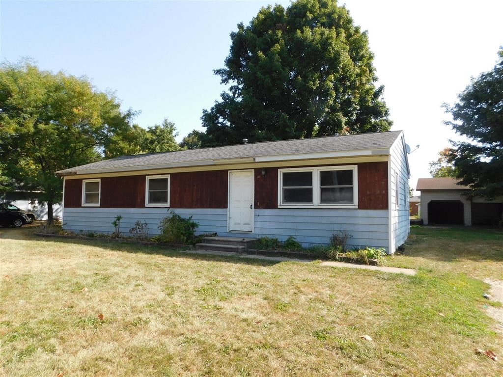 28 Avery Drive, Coldwater, MI 49036