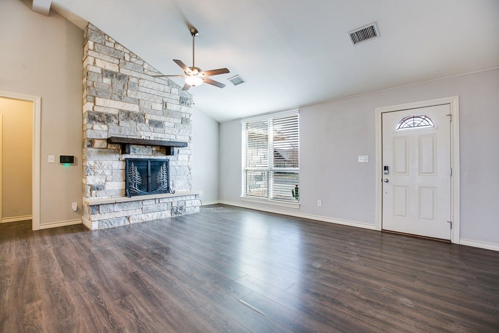Image 6 of property listing at 8370 Puma Court, San Angelo, TX 76901