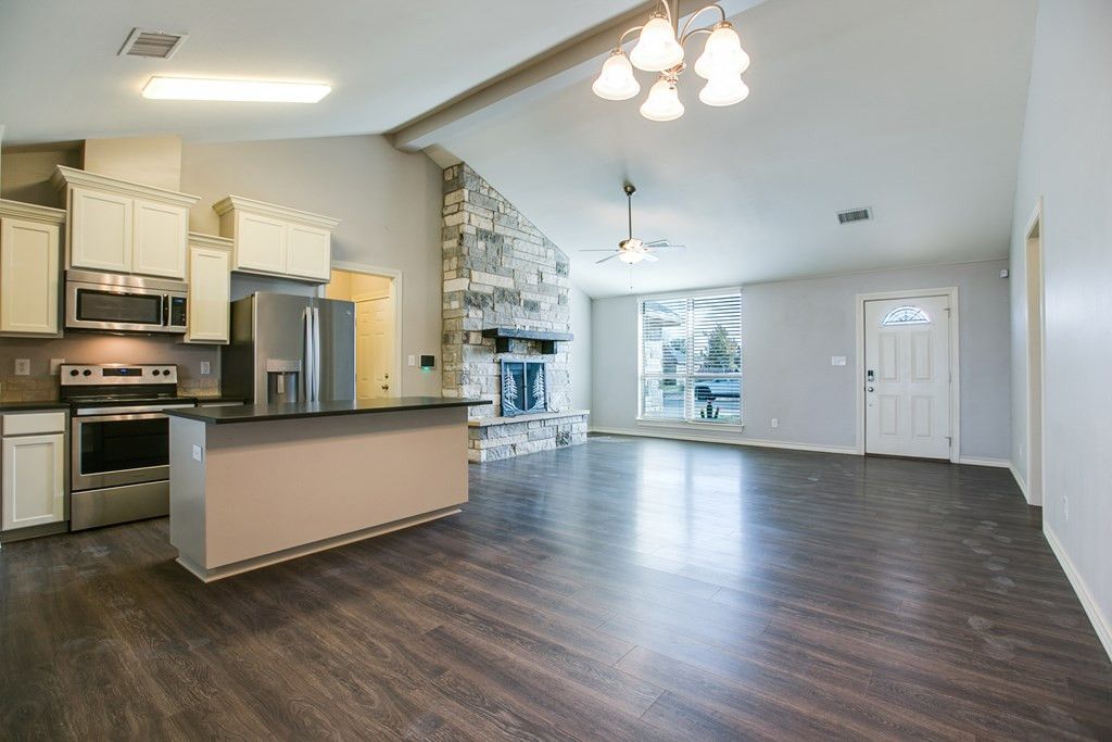 Image 9 of property listing at 8370 Puma Court, San Angelo, TX 76901