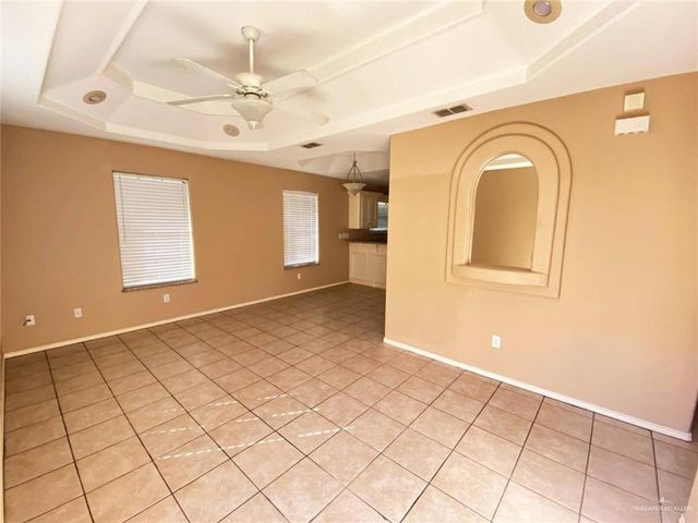 4113 W La Guardia Lane 2, Edinburg, TX 78539