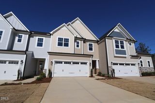 3102 Cathedral Comb Drive 239, Apex, NC 27502