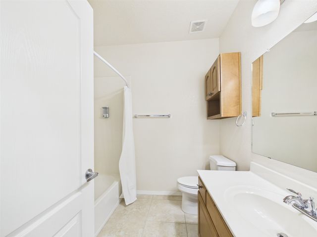 4359 San Benito B, Santa Fe, NM 87507