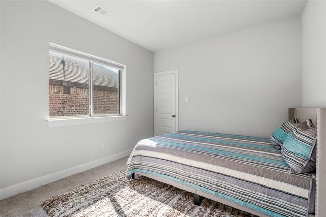 4430 English Maple Drive, Arlington, TX 76005