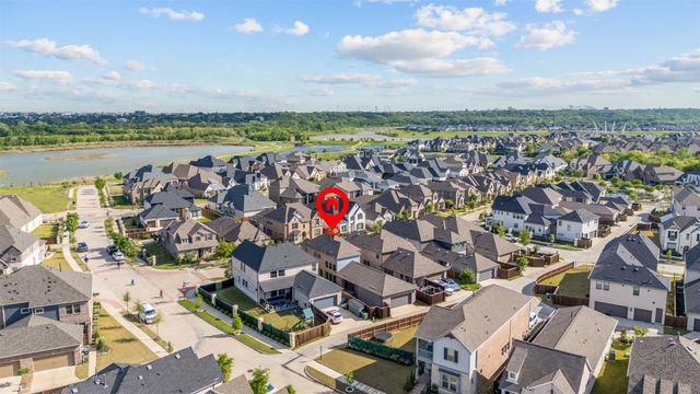 4430 English Maple Drive, Arlington, TX 76005