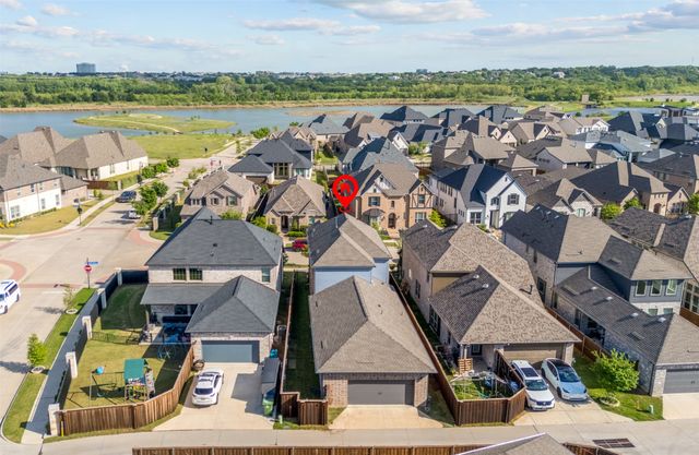 4430 English Maple Drive, Arlington, TX 76005