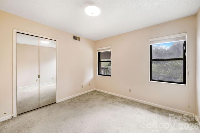 2604 Vineyard Boulevard, Asheville, NC 28805