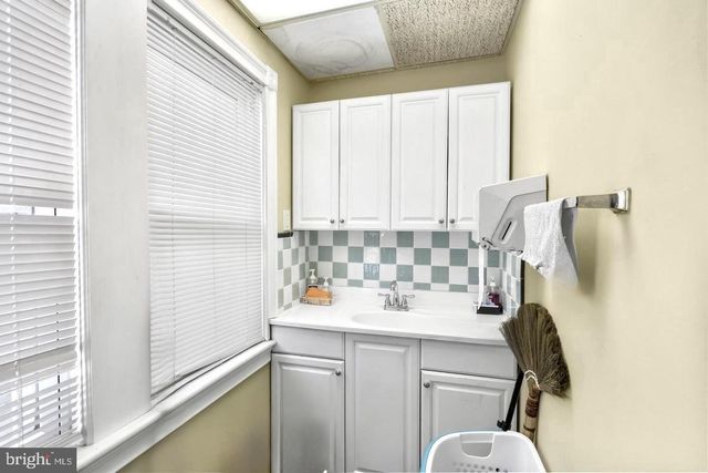 117 S PAVILION AVE, Riverside, NJ 08075