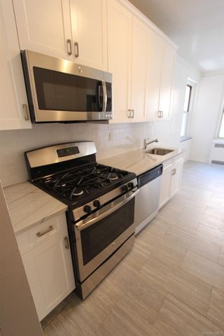 47-50 41st Street, Sunnyside, NY 11104