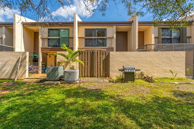 1210 NW 99th Ave 66, Pembroke Pines, FL 33024