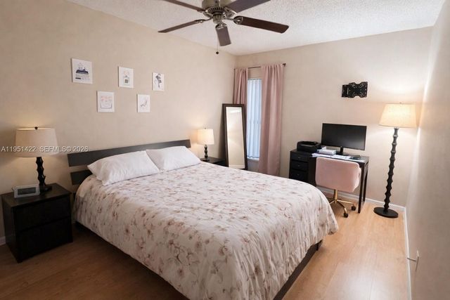 1210 NW 99th Ave 66, Pembroke Pines, FL 33024