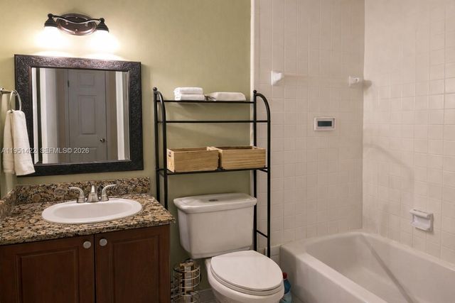 1210 NW 99th Ave 66, Pembroke Pines, FL 33024