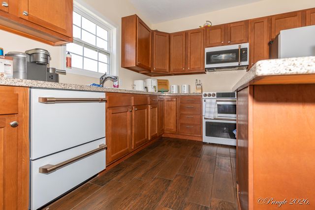 9648 Private Road 6543 Road, West Plains, MO 65775