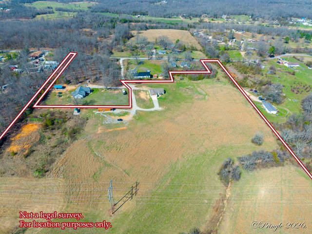 9648 Private Road 6543 Road, West Plains, MO 65775