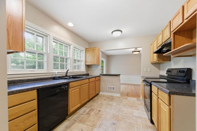 151 N Edgemoor, Wichita, KS 67208
