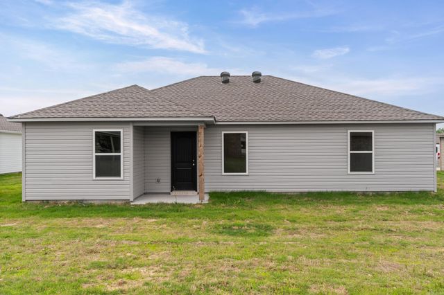 121 Powder River Drive, Beebe, AR 72012