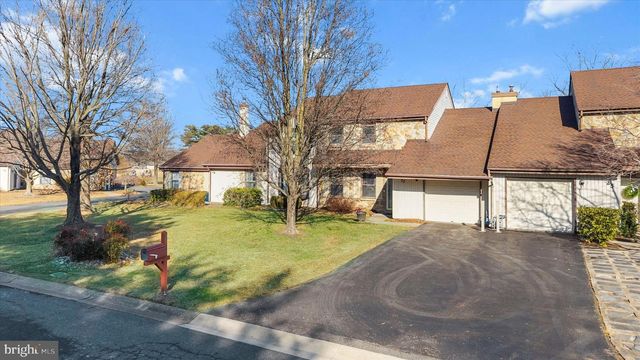 27 N TURNBERRY DR, Dover, DE 19904