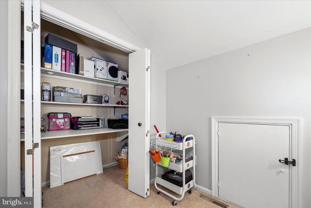 27 N TURNBERRY DR, Dover, DE 19904