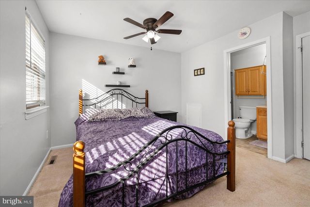 27 N TURNBERRY DR, Dover, DE 19904