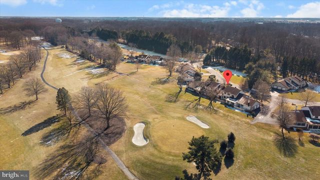 27 N TURNBERRY DR, Dover, DE 19904