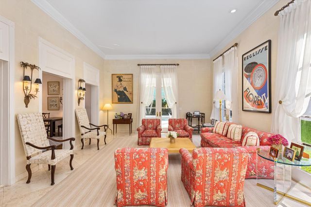 624 N Lake Way, Palm Beach, FL 33480
