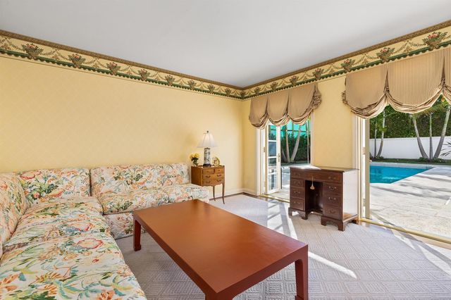 624 N Lake Way, Palm Beach, FL 33480