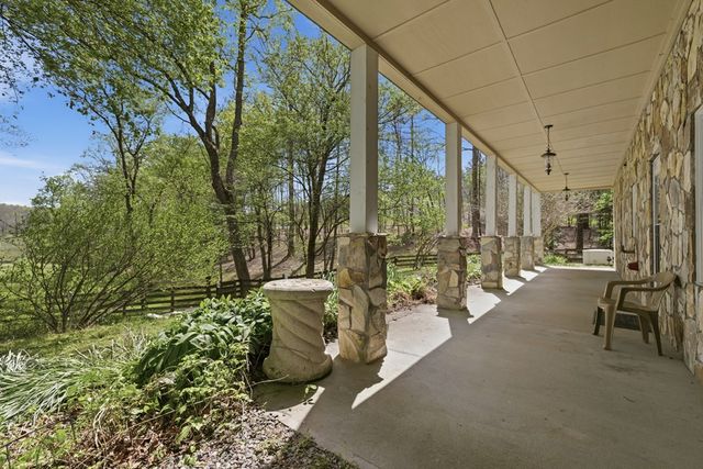 2685 Messer Road, Young Harris, GA 30582