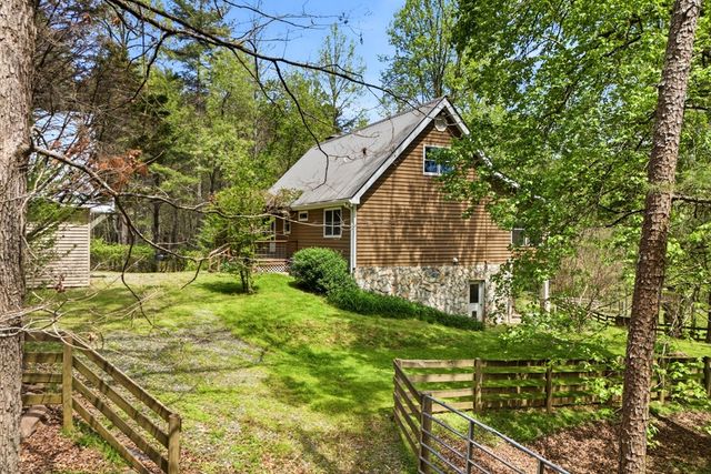 2685 Messer Road, Young Harris, GA 30582