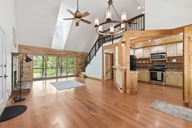 2685 Messer Road, Young Harris, GA 30582
