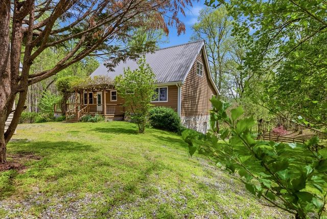 2685 Messer Road, Young Harris, GA 30582